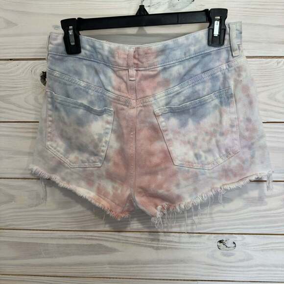 PacSun Tie Dye High Rise Festival Denim Shorts Size 28 - Picture 2 of 4